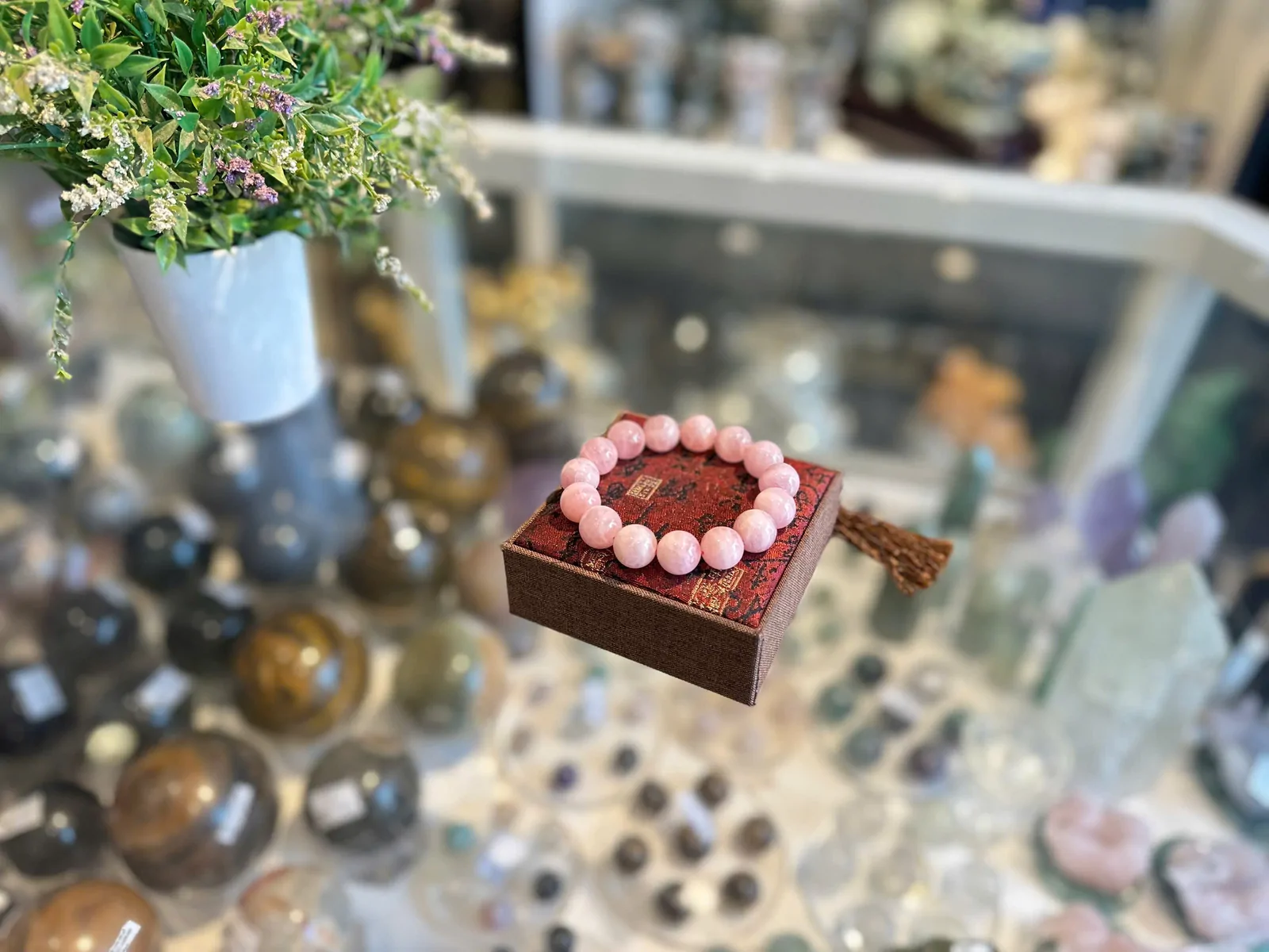 Chuỗi thạch anh hồng Madagascar 15 hạt (72.6g) S6219-S3-2541